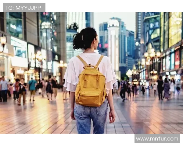 足球明星蓝白发型女生展现个性魅力与时尚风潮的完美结合